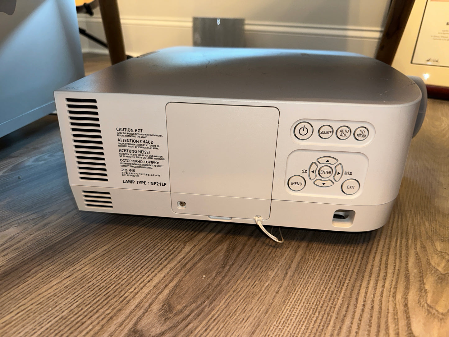 NEC 3LCD DLP Projector