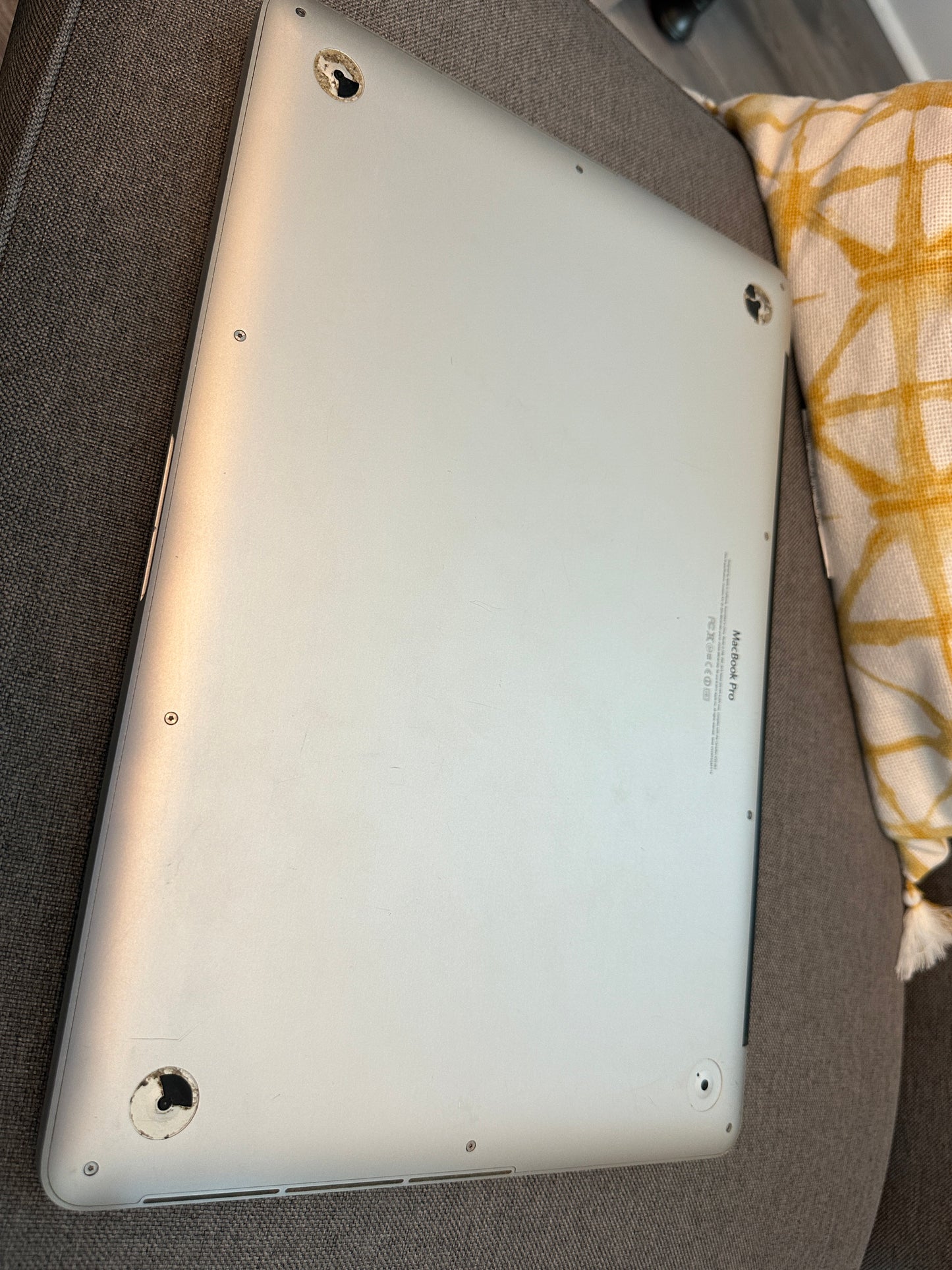 Apple Macbook Pro 15 DG