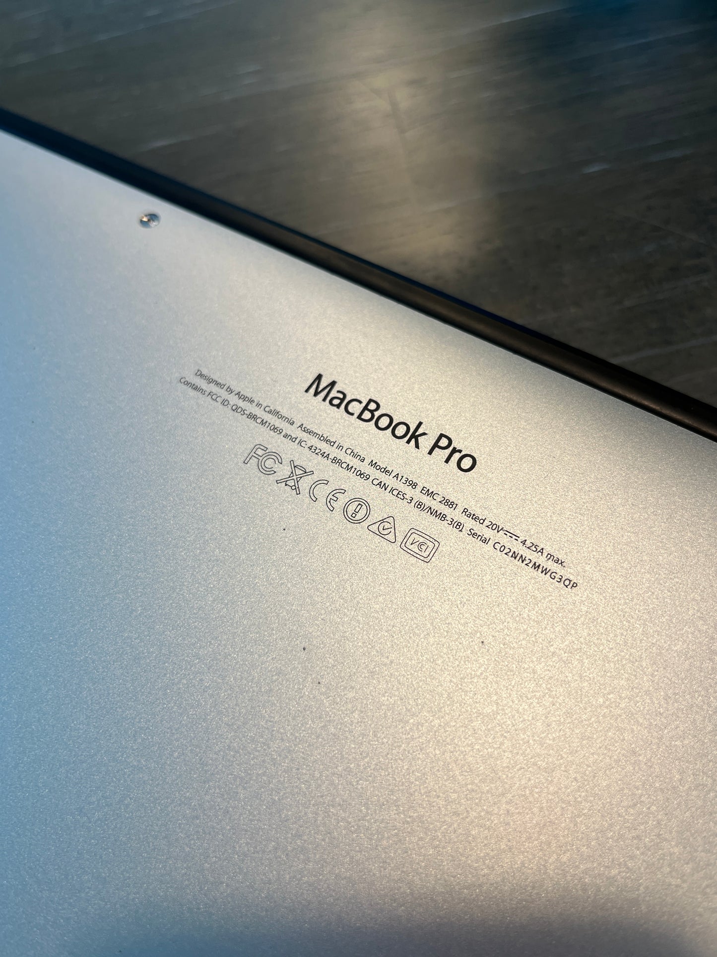 Apple Macbook Pro 15 DG